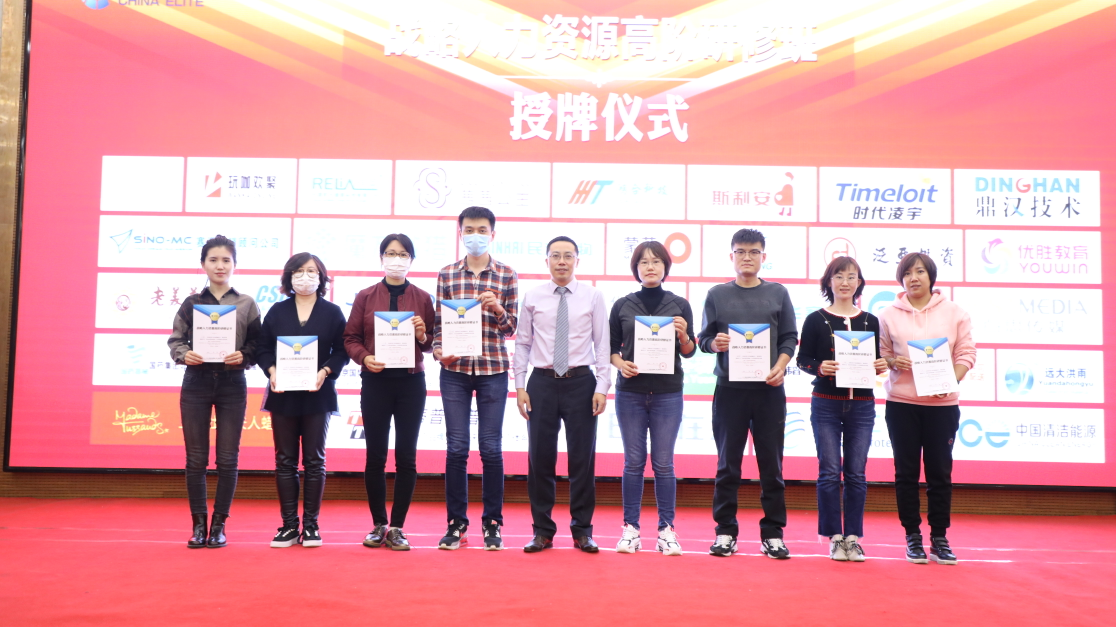 ָ���_�����I(y��)���s��Ҋ�q��н��q�ˣ�ԓ����߀������������I(y��)��н�꿃Ч��δ���M��ȭ��