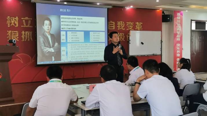 ����Ӣ�������r(n��ng)�I(y��)�a(ch��n)�I(y��)�����^��I(y��)-���r(n��ng)���F(tu��n)�_չOKR��ԃ����(zh��n)��(n��i)Ӗ(x��n)